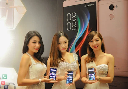 Smartphone tầm trung được trang bị cảm biến vân tay